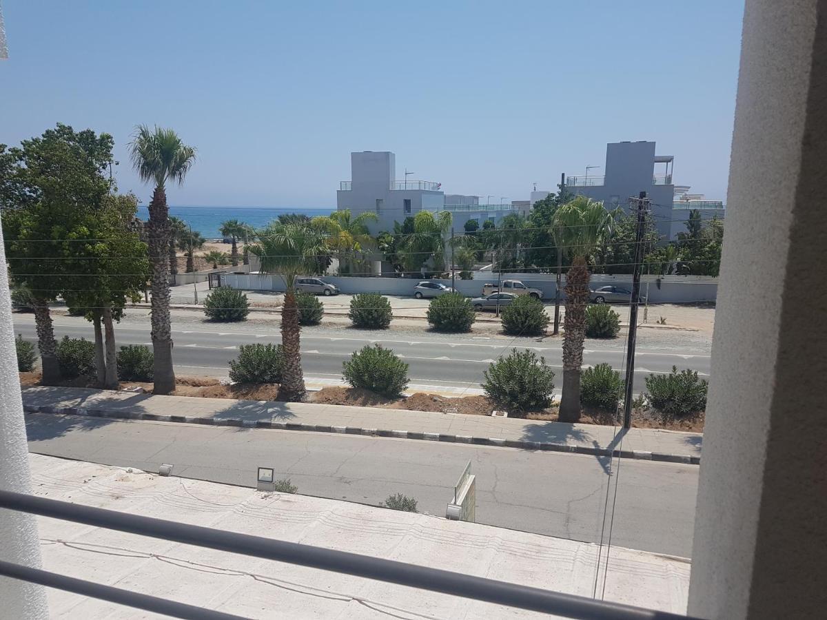 La Veranda Sea View Apartments Λάρνακα Εξωτερικό φωτογραφία