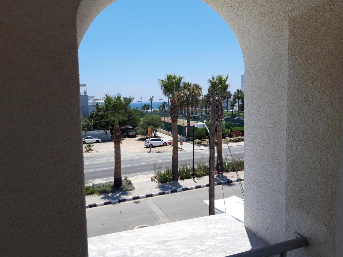 La Veranda Sea View Apartments Λάρνακα Εξωτερικό φωτογραφία