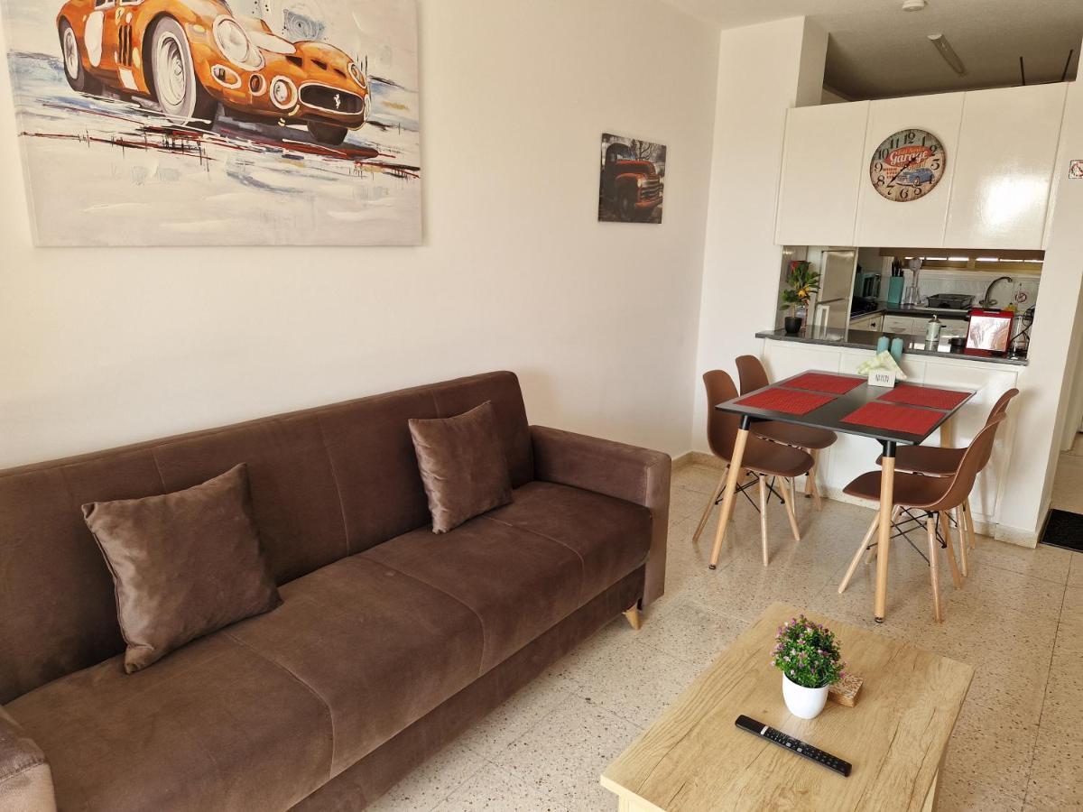 La Veranda Sea View Apartments Λάρνακα Εξωτερικό φωτογραφία