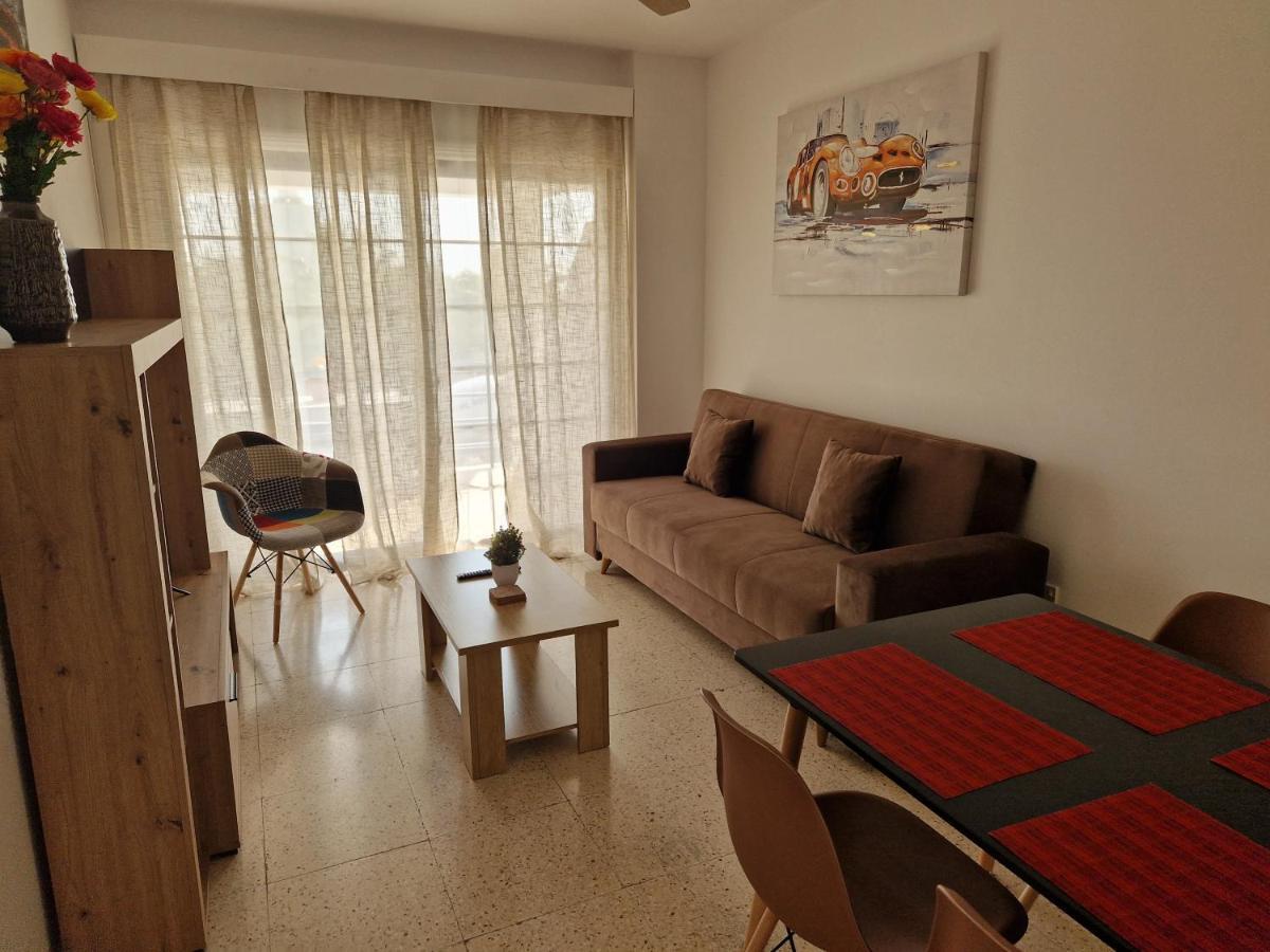 La Veranda Sea View Apartments Λάρνακα Εξωτερικό φωτογραφία